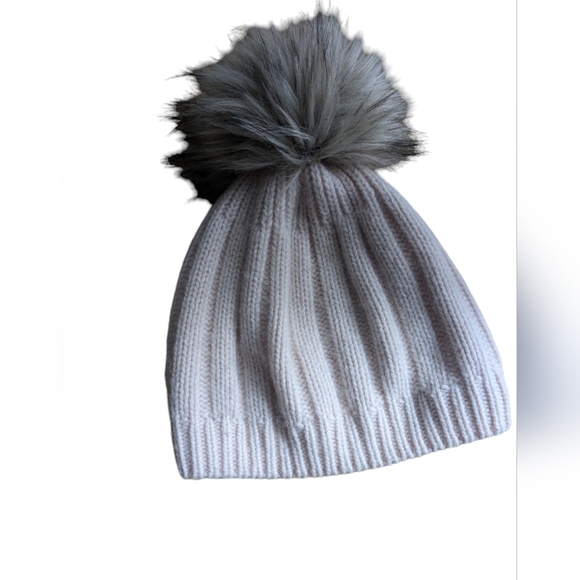 Auxiliary Cashmere rib knit beanie dust pink. - Picture 1 of 4